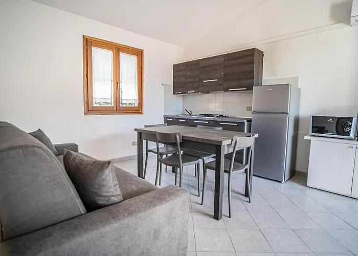 Oleandri San Teodoro (Sardinia)